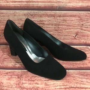 Stuart Weitzman Heels Pumps Shoes size 8 B Black Studs Sparkles Cocktail Evening
